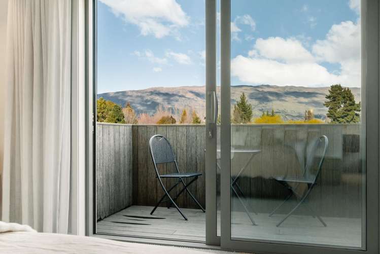 69 West Meadows Drive Wanaka_15