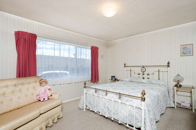 2/34 Flanshaw Road Te Atatu South_9