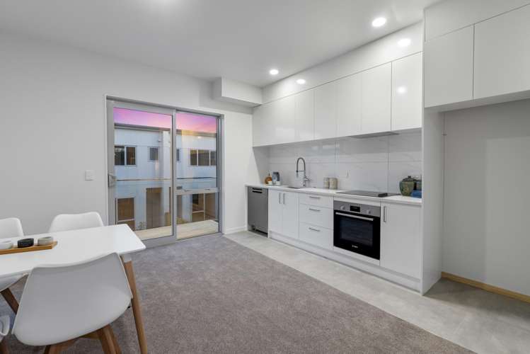 4/1 Matuhi Rise Henderson_2