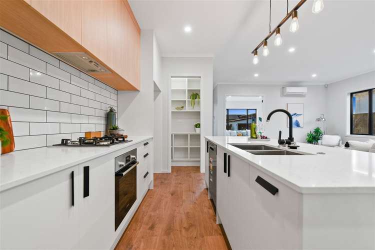 18 Ogilvie Avenue Chartwell_7