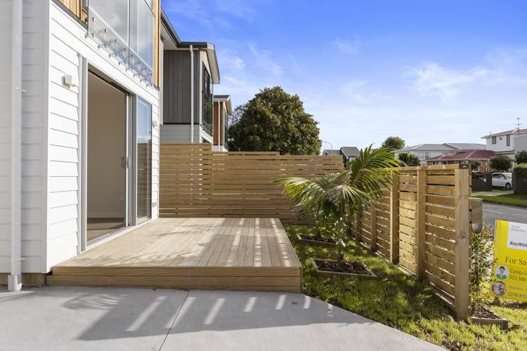 1b Sea Spray Drive Bucklands Beach_21