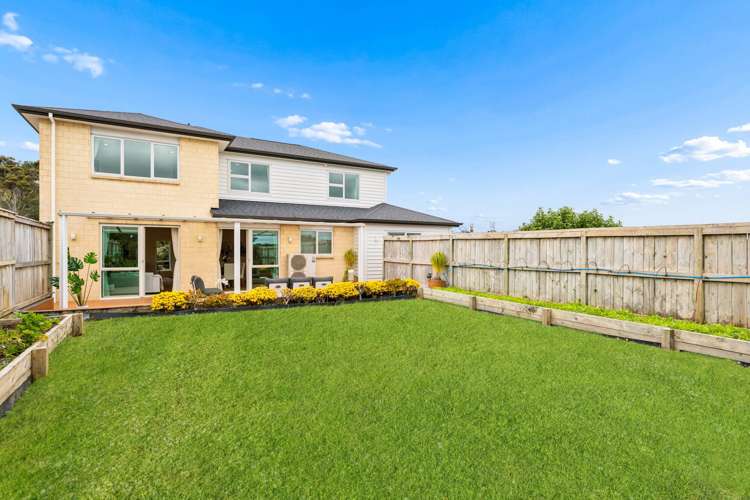 20 Mackay Drive Greenhithe_12