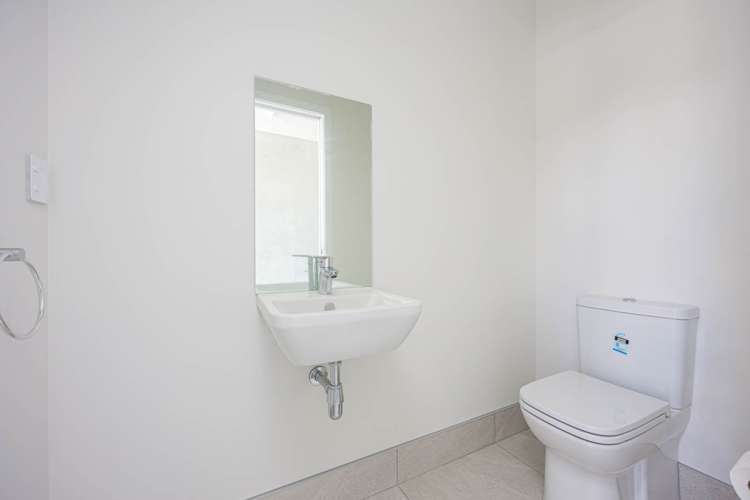 Unit 25/3 Pacific Rise Mt Wellington_17