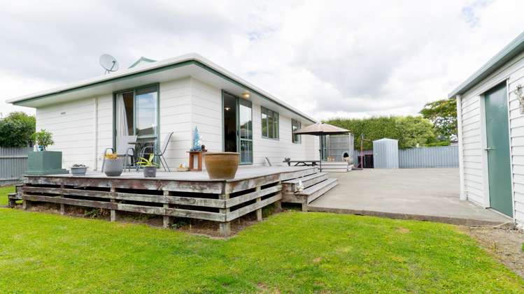 810a Park Road South Akina_11