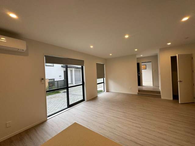 4 Bedroom 3.5 Bathroom