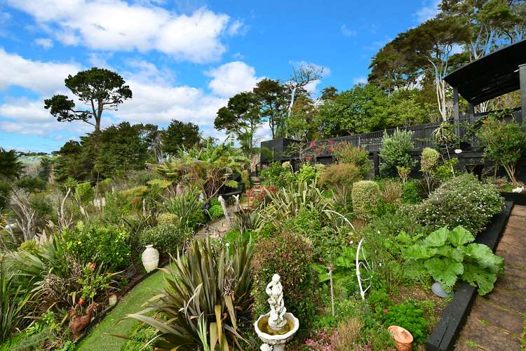 47 Cochrane Avenue Arkles Bay_14