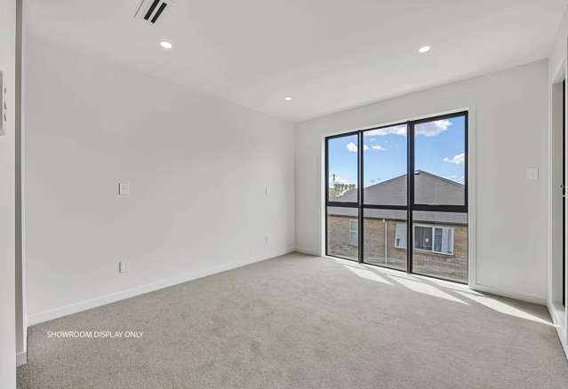 7/12 King Edward Avenue Epsom_4