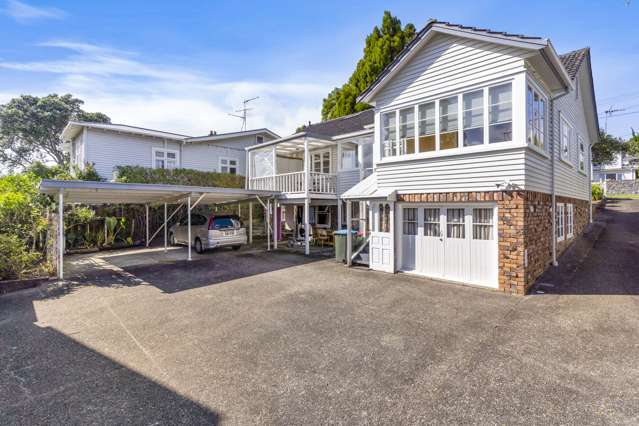 13 Louvain Avenue Mount Roskill_1