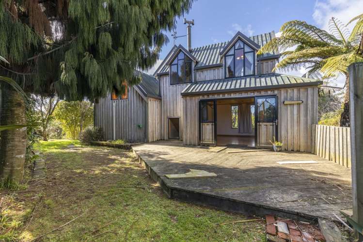 9 Lindaver Grove Merrilands_28