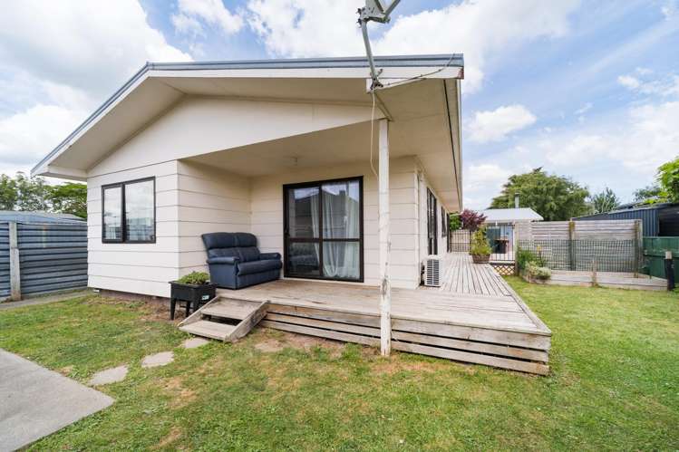 126D Ferguson Street West End_2