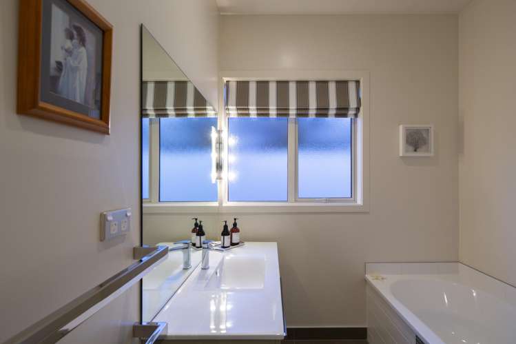 7 Advance Terrace Arrowtown_16