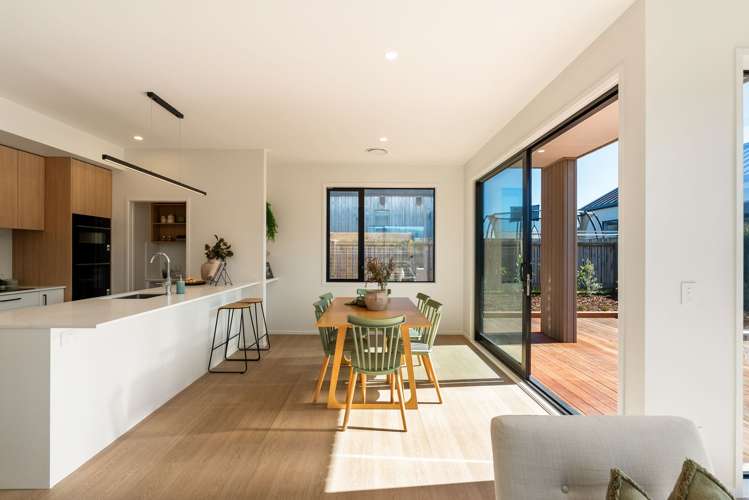 2 Mirek Street Waikanae_10
