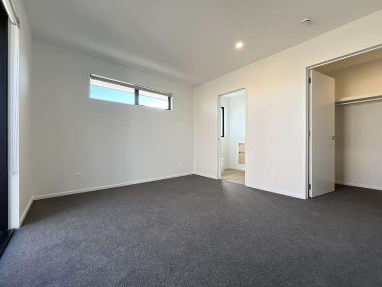 51 O'Callaghan Drive Lincoln_12