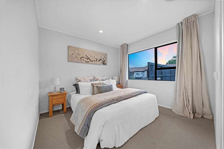 8 Monaco Place Mt Wellington_13