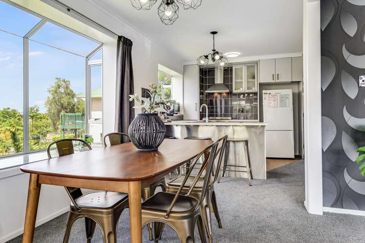 9 Beaumaris Place Dinsdale_15