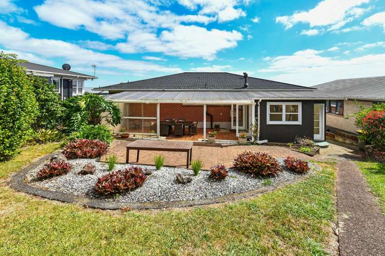 8 Hamlet Place Pukekohe_17