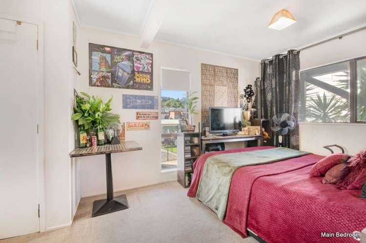 8 Capitol Road Matakatia_11