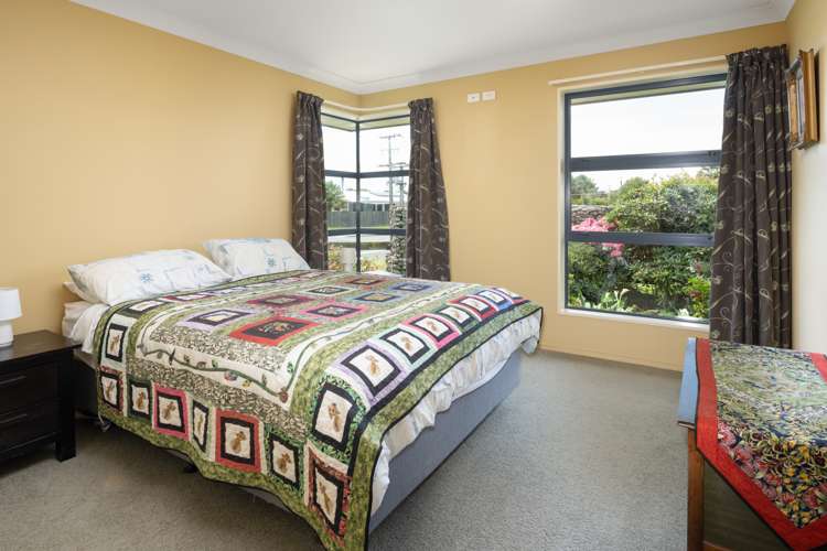 14 Hathaway Street Spring Creek_12