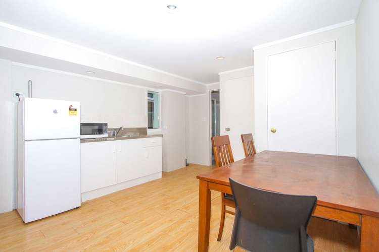 111a Ash Street Avondale_12