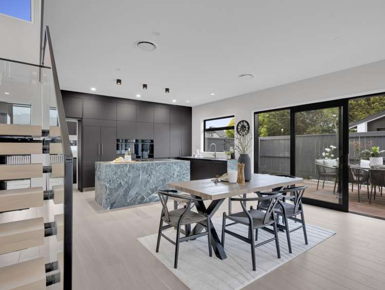 2/1876 River Road Flagstaff_7