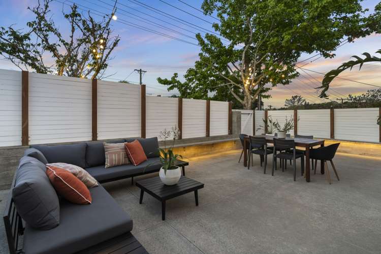 15 Eskdale Road Birkdale_10