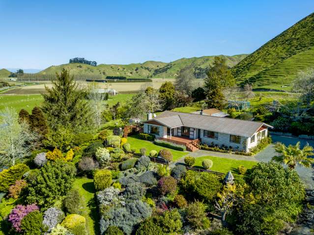 1470 Wharerata Road Muriwai_1