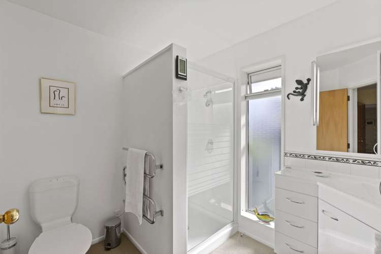 36 Farnswood Place Redwood_14