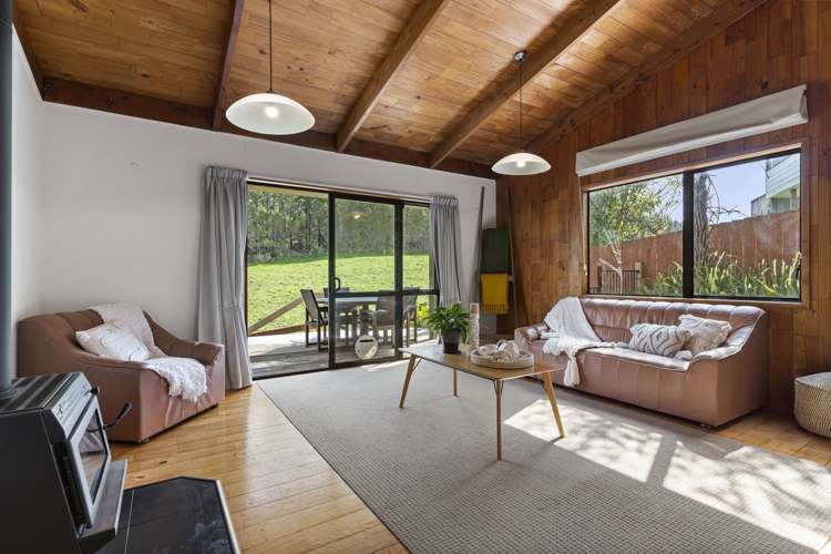 158 Bambury Place Onemana_3