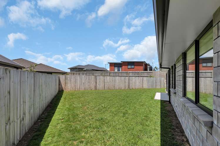 3 Cascade Crescent Tikipunga_21