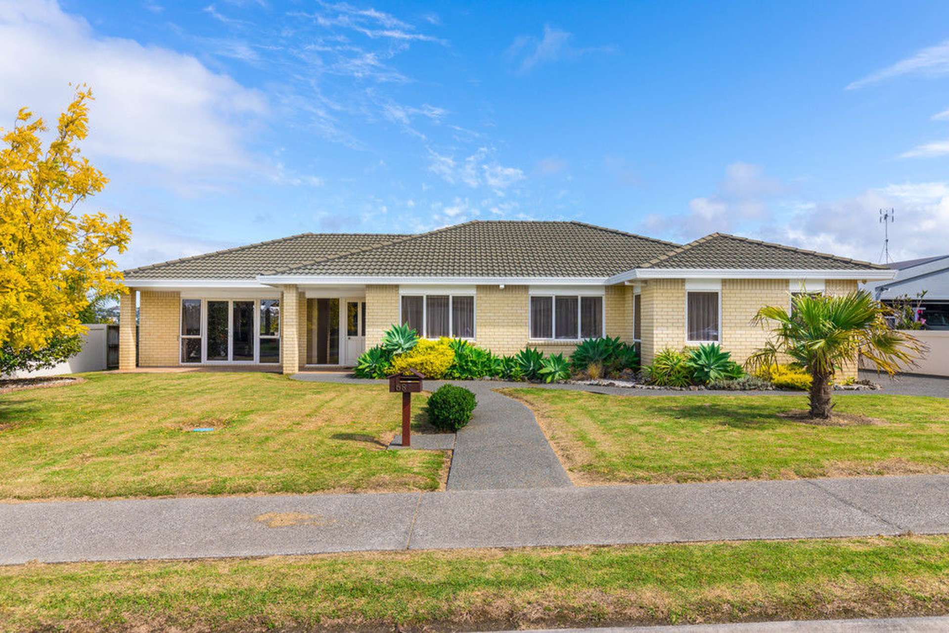 68 Kath Hopper Drive Orewa_0