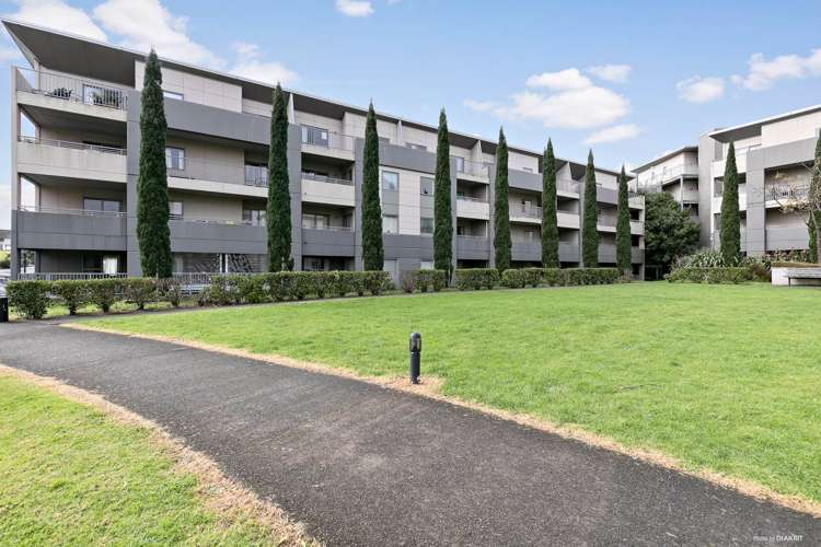 3d/12 Morning Star Place Mount Albert_8