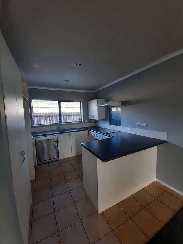 4 Ettrick Lane Papakura_3