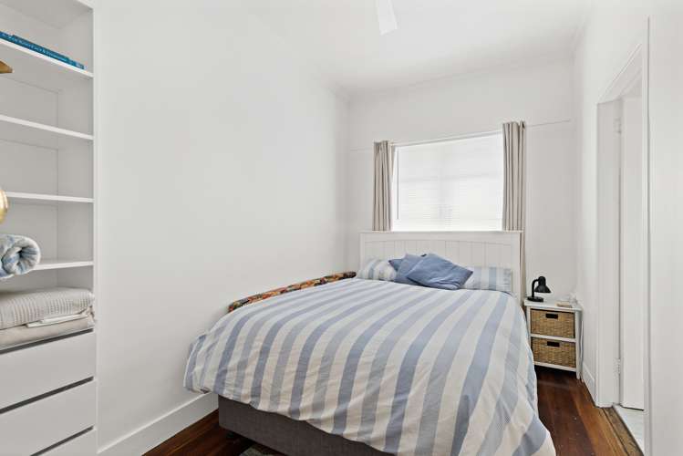 1/2 Railway Street Newmarket_5