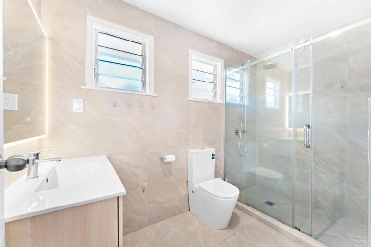 56 Bolton Street Blockhouse Bay_12