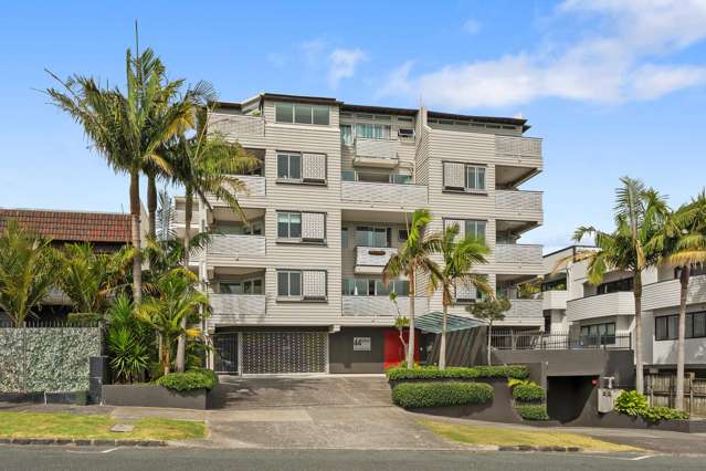 Boutique contemporary style living