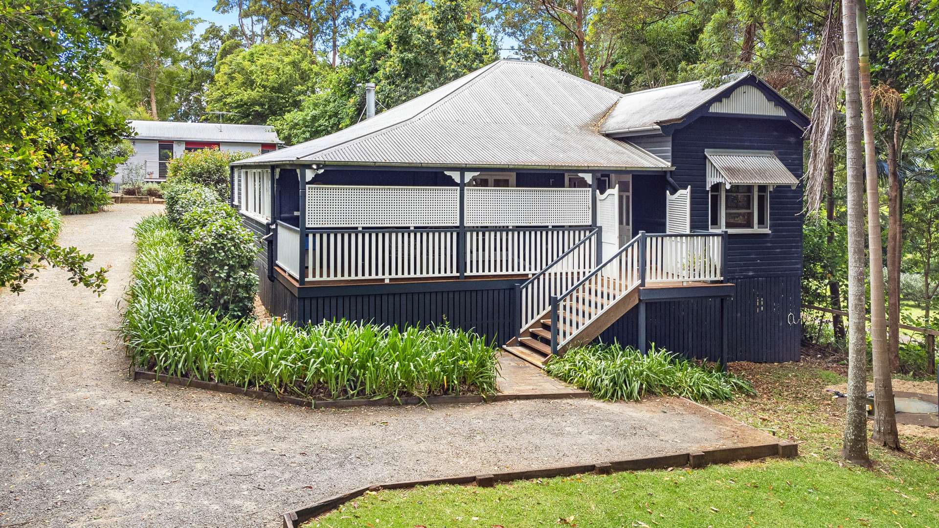 5 Knoll Road Tamborine Mountain_0