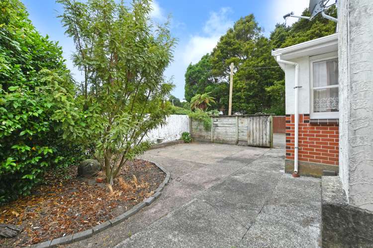 684 Main Road North Te Marua_16