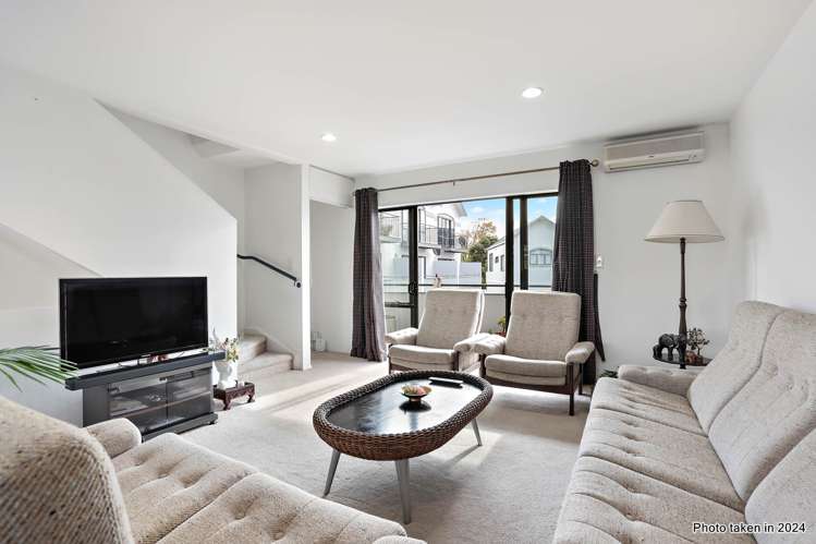 9/17A Delta Avenue New Lynn_4