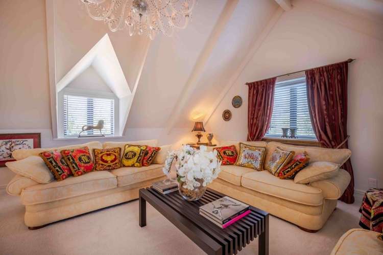 6890 Christchurch Akaroa Road Takamatua_36