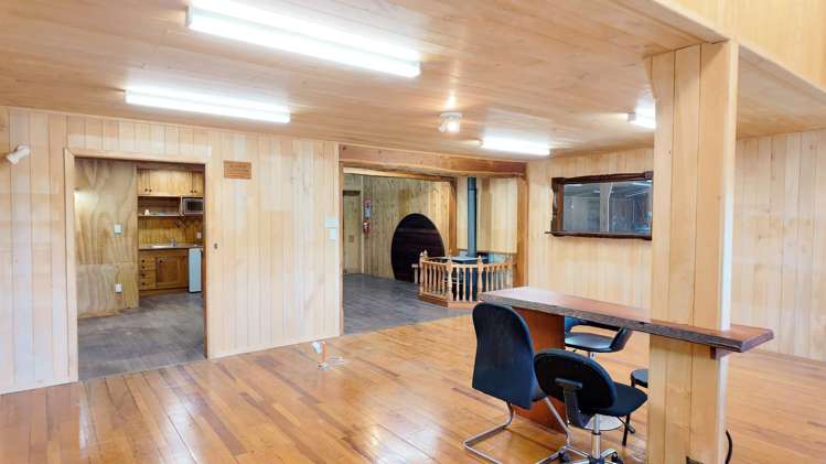 126 North Road, Clevedon_6