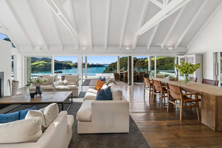 729 Orapiu Road Waiheke Island_21