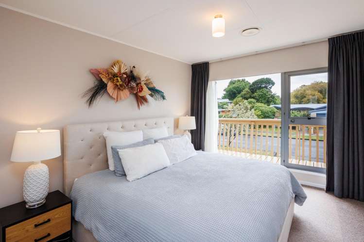 56 Fairview Avenue Feilding_5