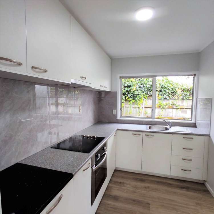 1/96 Titirangi Road New Lynn_2