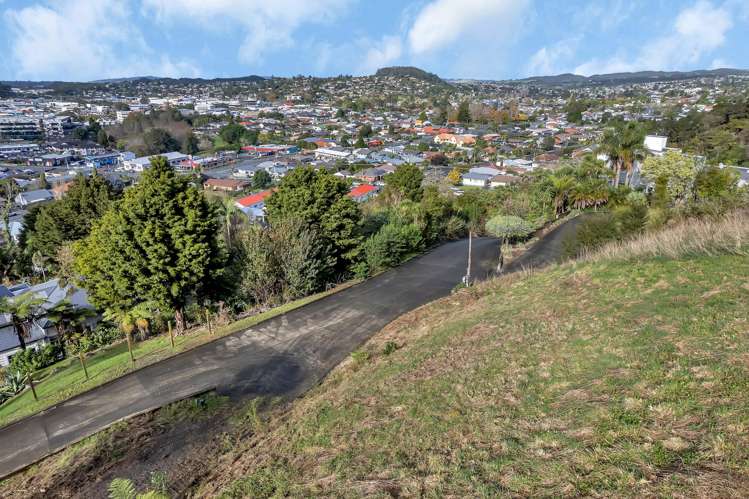 5 High Oaks Way Avenues_11