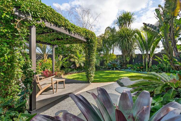 6 Pemberton Crescent Greerton_22