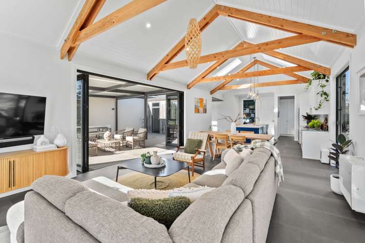 3/104 White Rock Road Martinborough_11