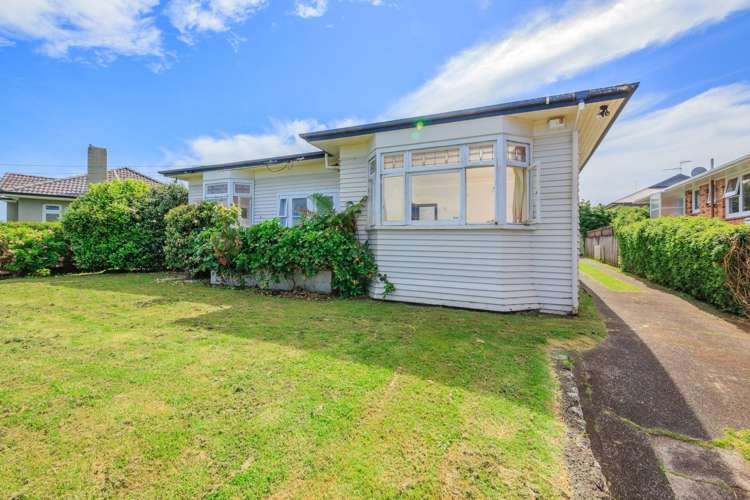 46 Tawa Road One Tree Hill_8