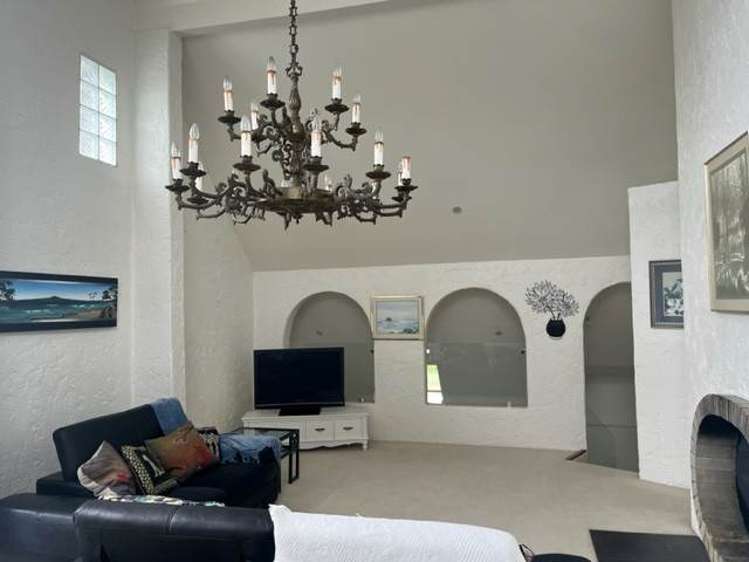 2h Weranui Road Waiwera_16