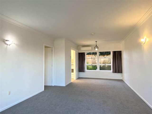 2/166 East Coast Road Forrest Hill_4