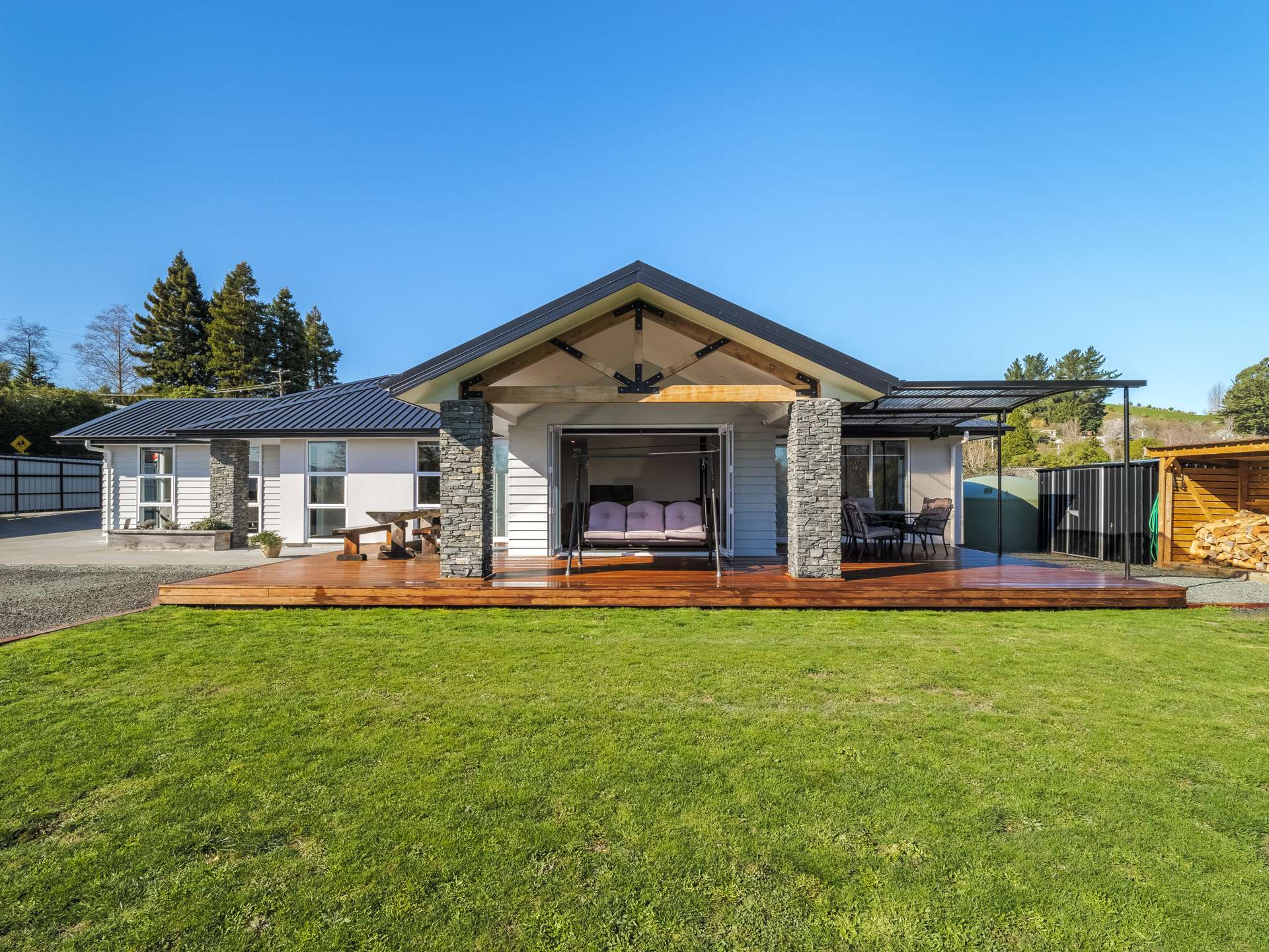 2 Chatham Street Waihola_0